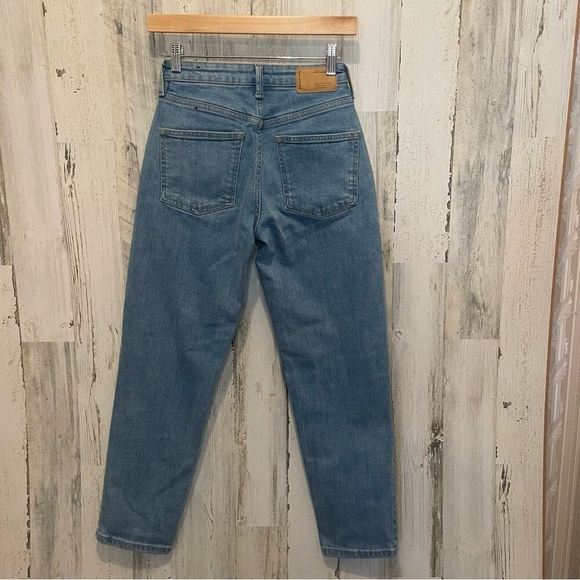Frank & Oak Cyndi Straight Leg Jeans- Medium Wash size 24 - Picture 2 of 9